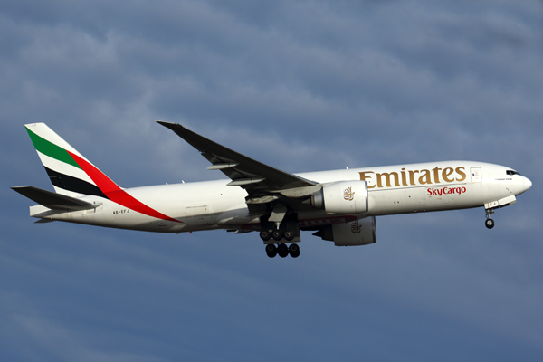 EMIRATES SKY CARGO BOEING 777F SYD RF 5K5A0709.jpg