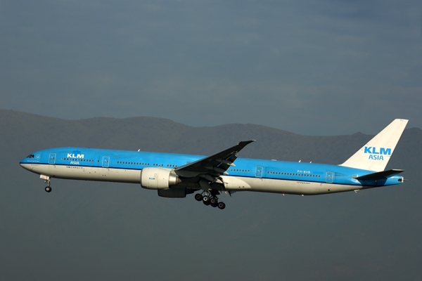 KLM ASIA BOEING 777 300ER SCL RF 5K5A2232.jpg