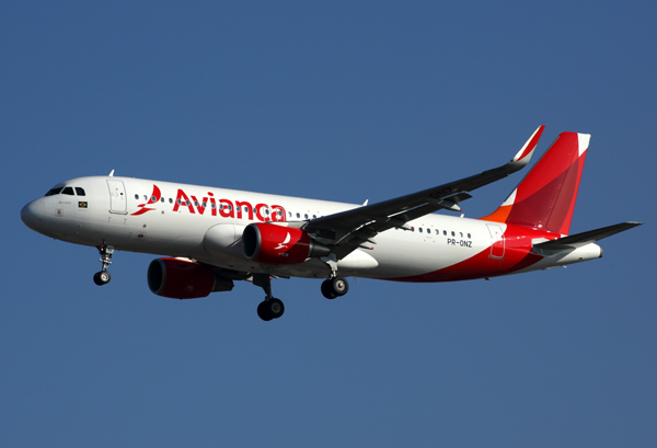 AVIANCA AIRBUS A320 GRU RF 5K5A9397.jpg