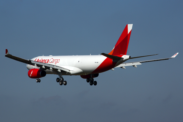 AVIANCA CARGO AIRBUS A330 200F GRU RF 5K5A3304.jpg