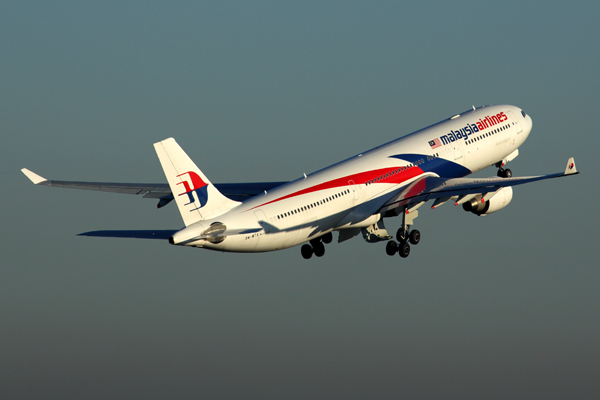MALAYSIA AIRLINES AIRBUS A330 300 SYD RF 5K5A1123.jpg