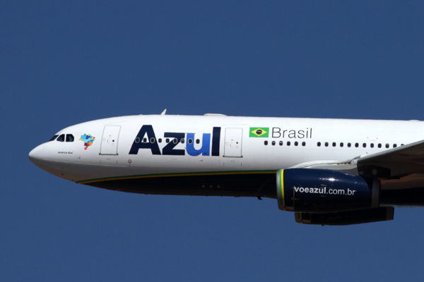 AZUL AIRBUS A330 200 VCP RF IMG_9573.jpg