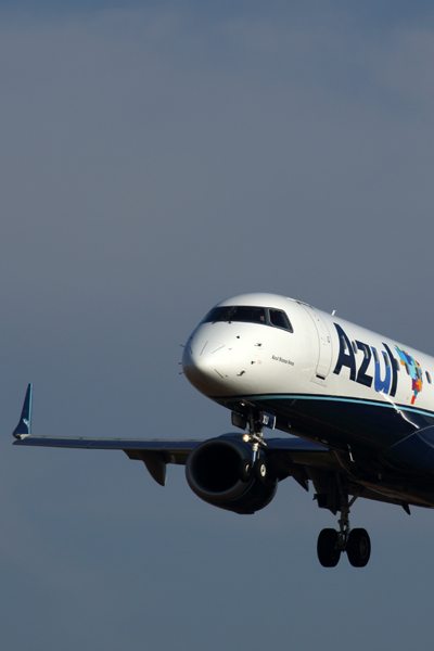 AZUL EMBRAER 190 VCP RF 5K5A2709.jpg