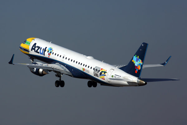 AZUL EMBRAER 190 VCP RF 5K5A2848.jpg