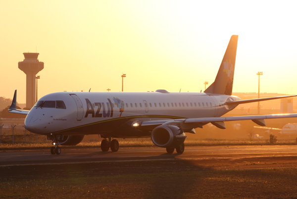 AZUL EMBRAER 190 VCP RF 5K5A3166.jpg