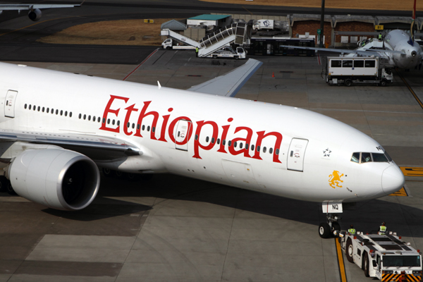 ETHIOPAN BOEING 777 200 JNB RF IMG_9360.jpg