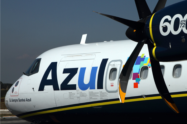 AZUL ATR72 600 vcp rf IMG_9415.jpg