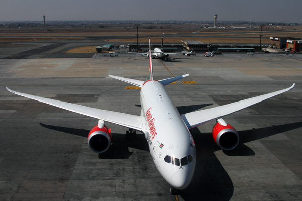 KENYA AIRWAYS BOEING 787 8 JNB RF IMG_9387.jpg