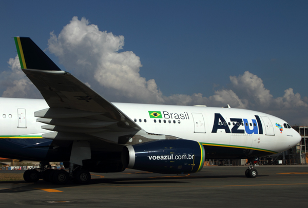 AZUL AIRBUS A330 200 VCP RF IMG_9439.jpg