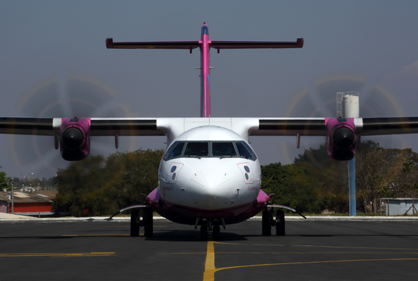 AZUL ATR72 600 VCP RF 5K5A2909.jpg