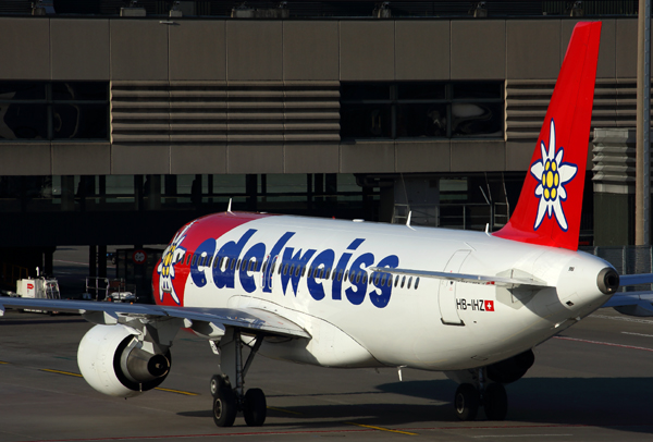 EDELWEISS AIRBUS A320 ZRH RF 5K5A0348.jpg