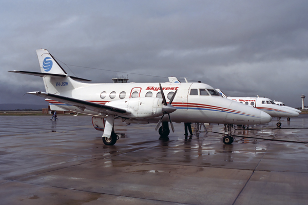 SKYWEST BAE J31 PER RF 289 11.jpg