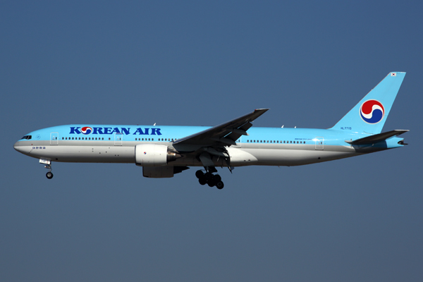 KOREAN AIR BOEING 777 200 ICN RF 5K5A0337.jpg