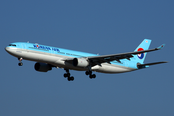 KOREAN AIR AIRBUS A330 300 ICN RF 5K5A0692.jpg