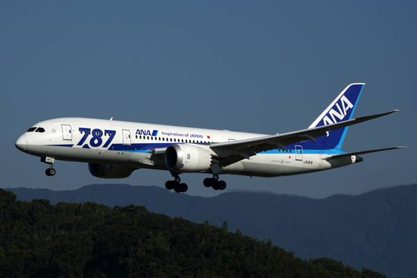 ANA BOEING 787 8 FUK RF 5K5A1128.jpg