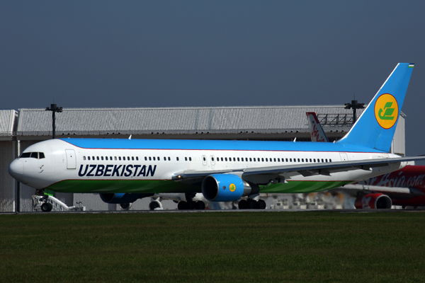 UZBEKISATN BOEING 767 300ER NRT RF 5K5A1315.jpg