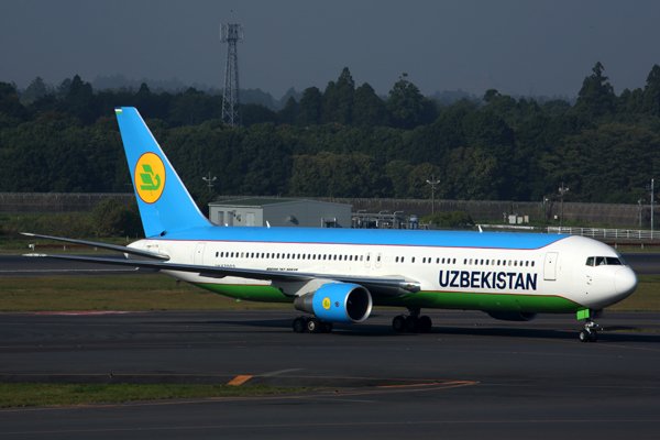 UZBEKISTAN BOEING 767 300ER NRT RF 5K5A1261.jpg