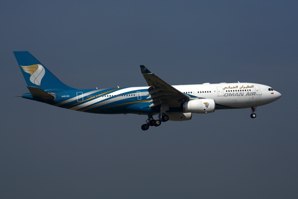 OMAN AIR AIRBUS A300 200 BKK RF 5K5A5409.jpg