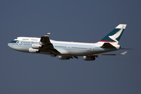 CATHAY PACIFIC BOEING 747 400 TPE RF 5K5A5685.jpg