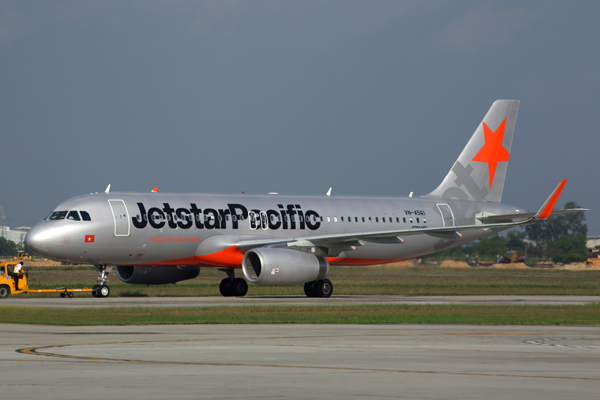JETSTAR PACIFIC AIRBUS A320 HAN RF 5K5A6321.jpg