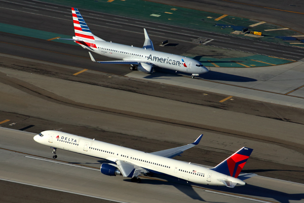 DELTA AND AMERICAN AIRCRAFT LAX RF 5K5A7534.jpg