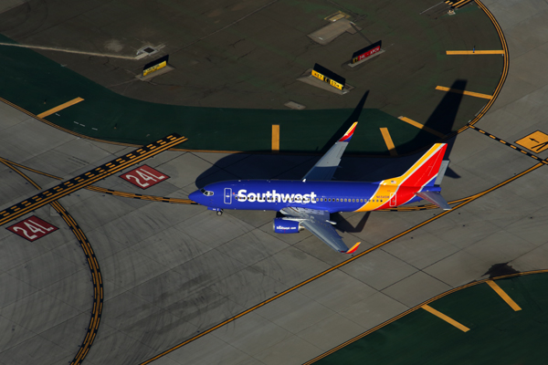 SOUTHWEST BOEING 737 700 LAX RF 5K5A7506.jpg