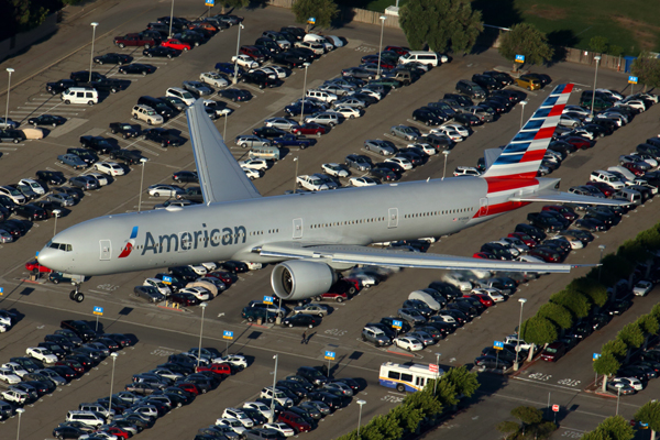 AMERICAN BOEING 777 300ER LAX RF 5K5A7640.jpg