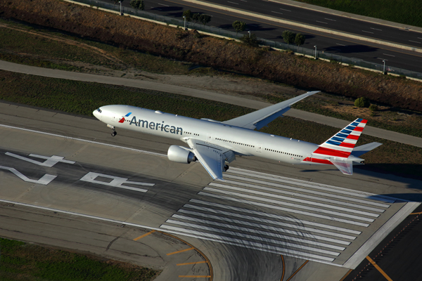 AMERICAN BOEING 777 300ER LAX RF 5K5A7668.jpg