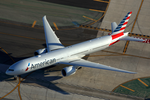 AMERICAN BOEING 777 300ER LAX RF 5K5A7745.jpg