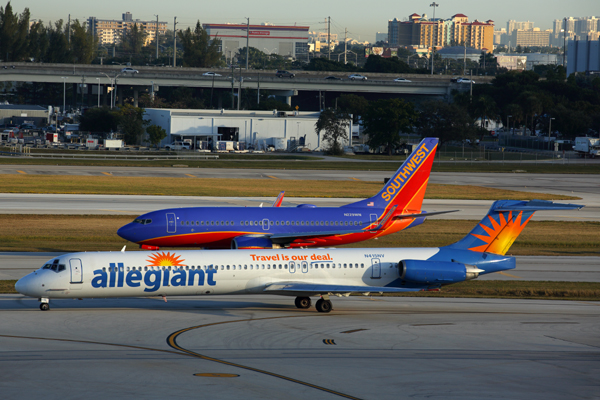 ALLEGIANT SOUTHWEST AIRCRAFT FLL RF 5K5A8257.jpg