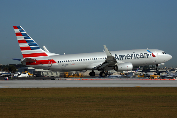 AMERICAN BOEING 737 800 FLL RF 5K5A8339.jpg
