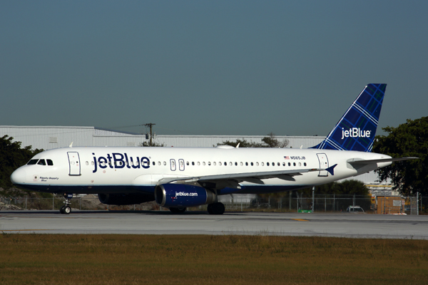 JET BLUE AIRBUS A320 FLL RF 5K5A8358.jpg