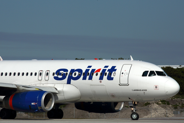SPIRIT AIRBUS A320 FLL RF 5K5A8431.jpg
