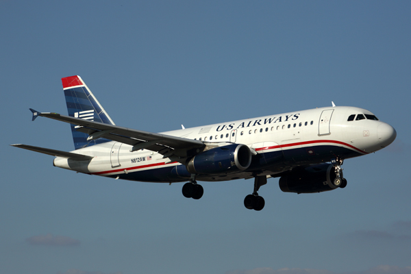 US AIRWAYS AIRBUS A319 MIA RF 5K5A8870.jpg