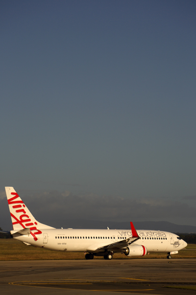 VIRGIN AUSTRALIA BOEING 737 800 MEL RF 5K5A9060.jpg