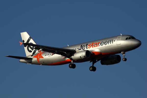 JETSTAR AIRBUS A320 MEL RF 5K5A9296.jpg