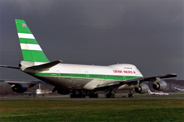 CATHAY PACIFIC BOEING 747 200 LGW RF 350 11.jpg