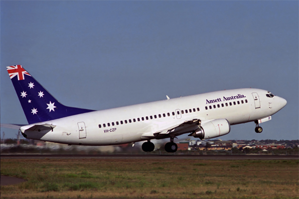 ANSETT AUSTRALIA BOEING 737 300 SYD RF 374 22.jpg
