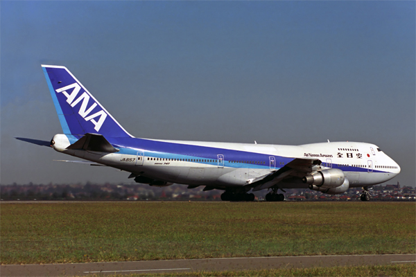 ALL NIPPON BOEING 747 200 SYD RF 390 18.jpg