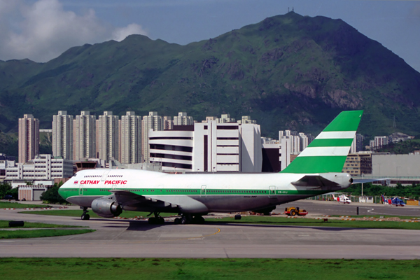 CATHAY PACIFIC BOEING 747 300 HKG RF 465 24.jpg