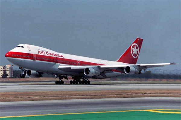 AIR CANADA BOEING 747 200M LAX RF 499 6.jpg