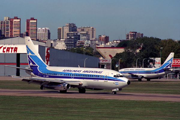 AEROLINEAS ARGENTINAS BOEING 737S AEP RF 519 26.jpg