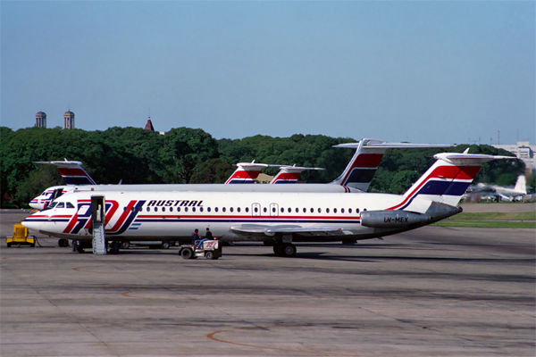 AUSTRAL BAC 111S AEP RF 520 17.jpg