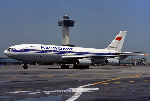 AEROLFOT ILUYSHIN IL86 JFK RF 549 6.jpg