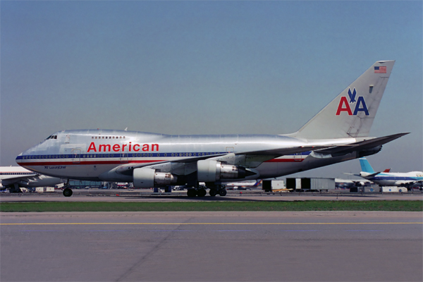 AMERICAN BOEING 747SP JFK RF 548 29.jpg