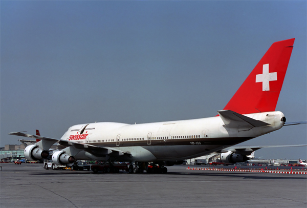 SWISSAIR BOEING 747 300M JFK RF 547 14.jpg