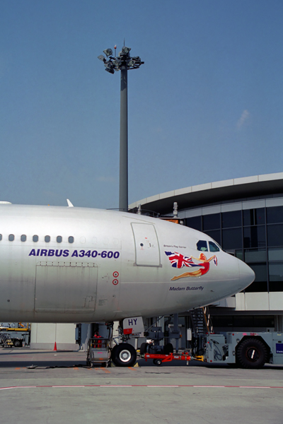 VIRGIN ATLANTIC AIRBUS A340 600 NRT RF 1708 13.jpg