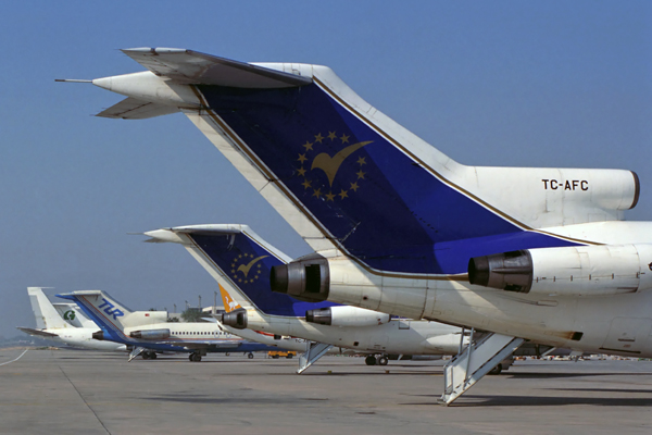 AIRCRAFT ISTANBUL RF 324 10.jpg