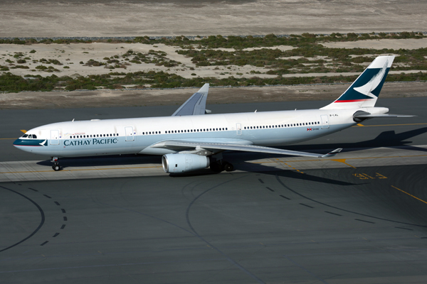 CATHAY PACIFIC AIRBUS A330 300 DXB RF 5K5A0341.jpg