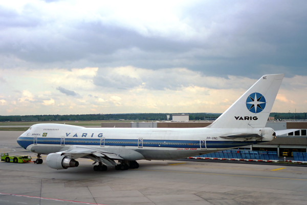 VARIG BOEING 747 200M FRA 710 1.jpg